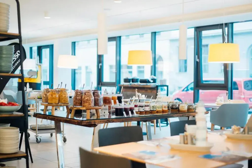 myNext - Hotel Leo