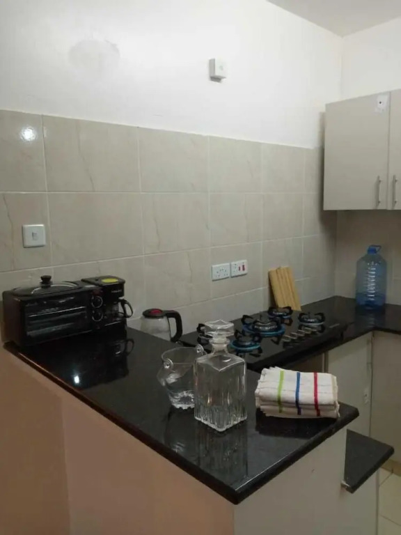 Lux Suites Seville Residency Bamburi