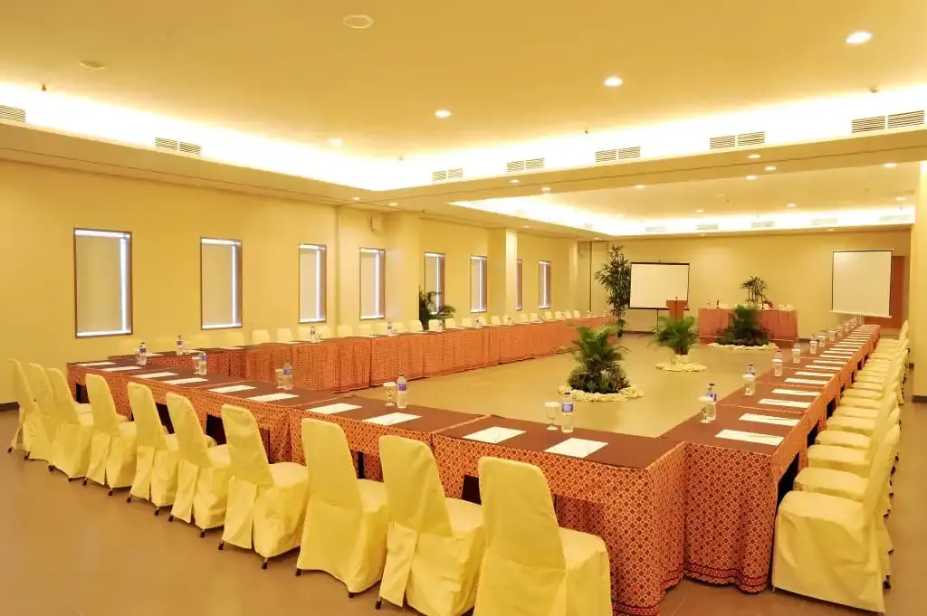 Mutiara Hotel and Convention