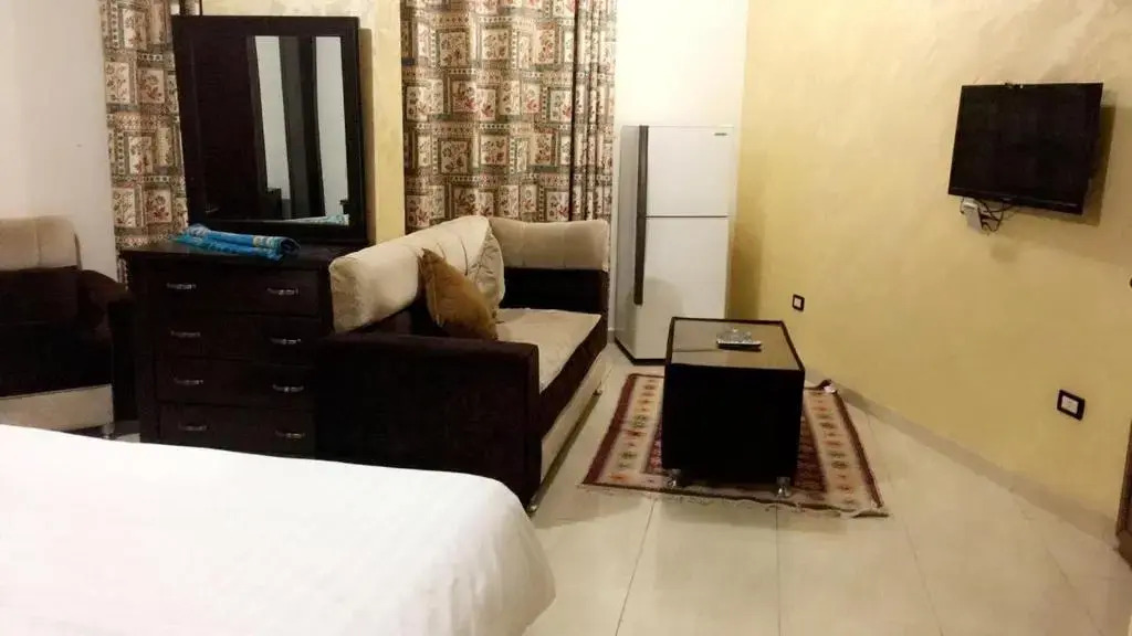Al Tawheed Hotel Apartments