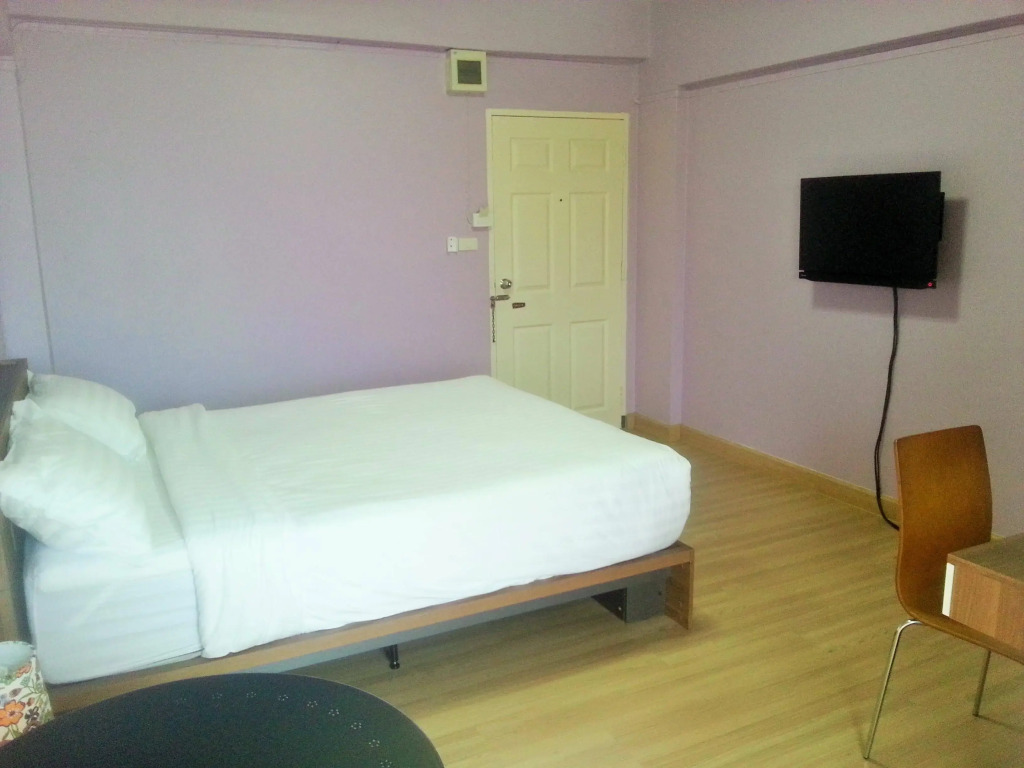 ZEN Rooms Ricco Suvarnabhumi