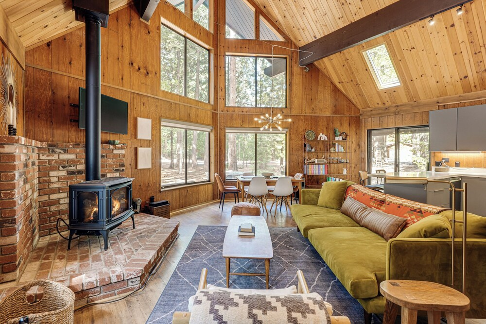 Modern Big Trees Family Cabin w/ Full Amenities