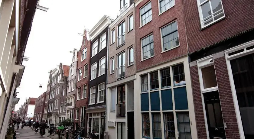 The Pearl Of The Jordaan...