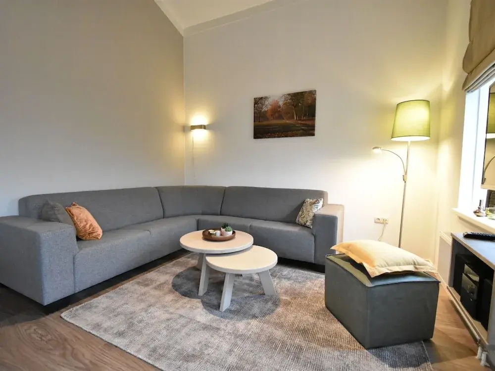 Beautifully Furnished Holiday Home With hot tub and Large Garden on the Veluwe