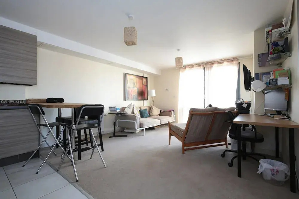 Lovely 2- Bed Flat in North London