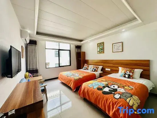 Tiantangzhai Colorful Holiday Hotel
