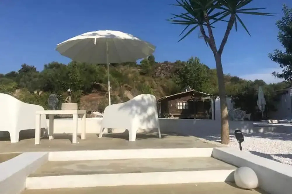 Bungalow With one Bedroom in Madrigueras, With Private Pool, Enclosed Garden and Wifi