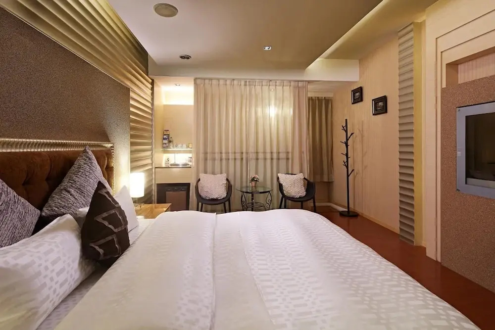 Prague Spring Boutique Motel