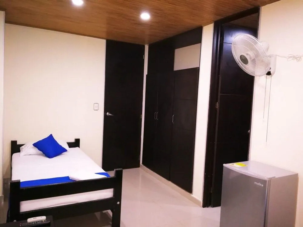 Hotel Zafiro