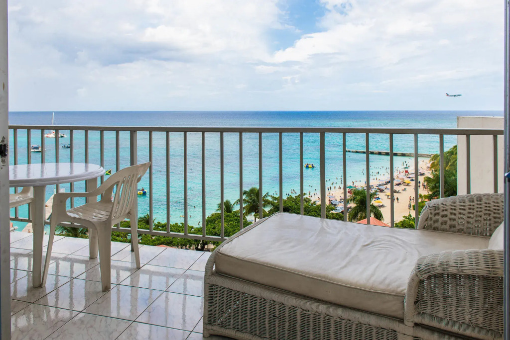 Blue Lagoon Beach Studio At Montego Club Resort