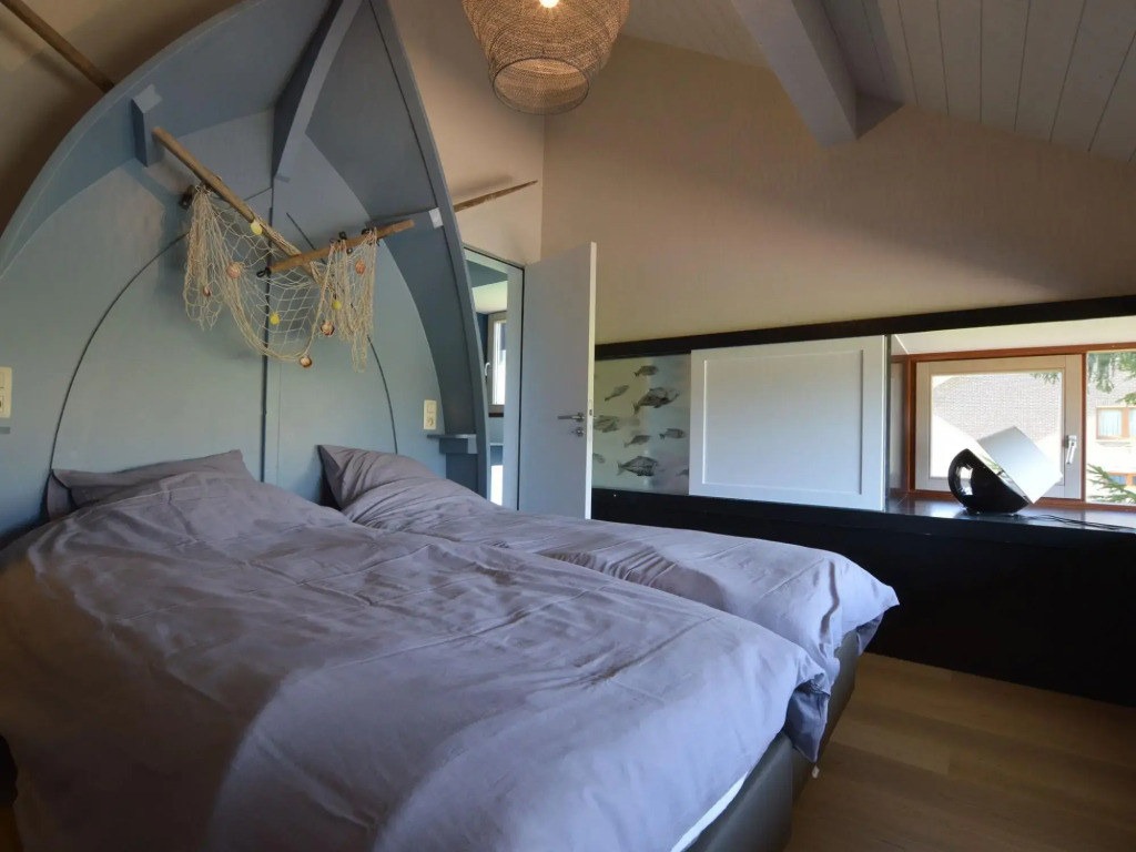 Chic Retreat Near Lake & Fens