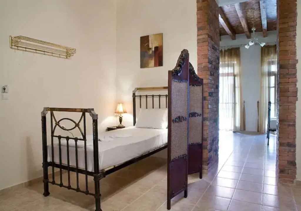 Odos Oneiron Boutique Hotel