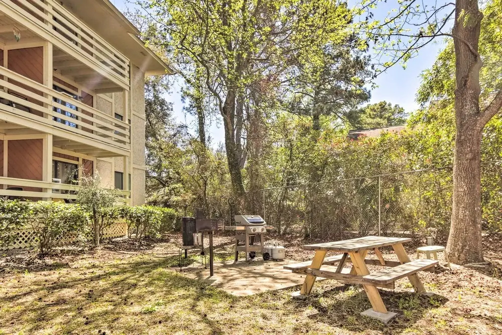 Hilton Head Condo: Pool, Hot Tub & Tennis Access!