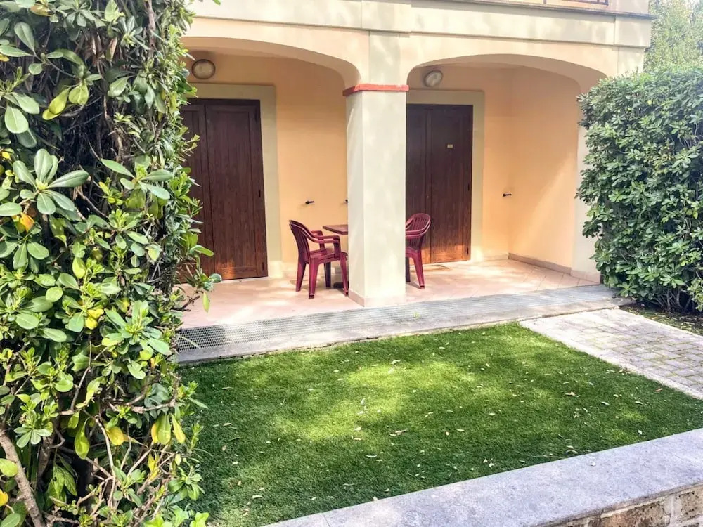 Apartment in Roma by Marco Simone Golf