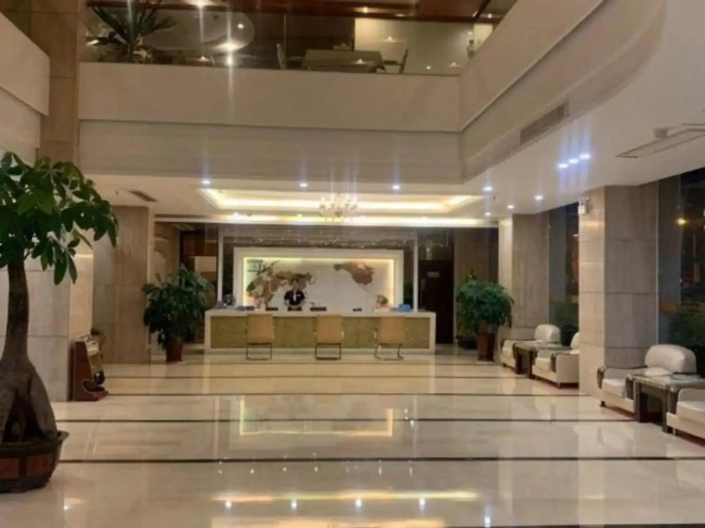 Zhendong Business Hotel