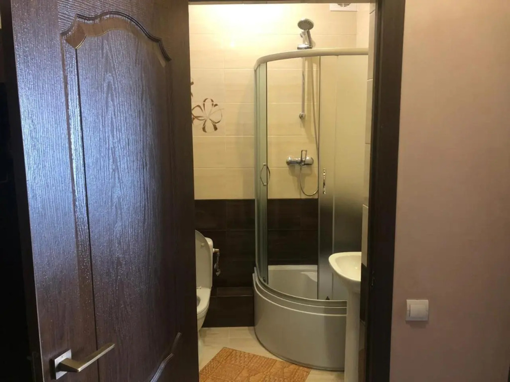 Hotel 18