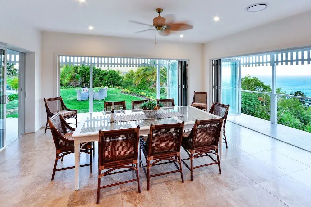 Whitehaven Luxury 5 Bedroom 5 Bathroom House Ocean View With 2 Golf Bu
