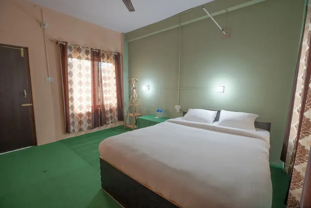 SPOT ON 638 Bardiya Gaida Camp