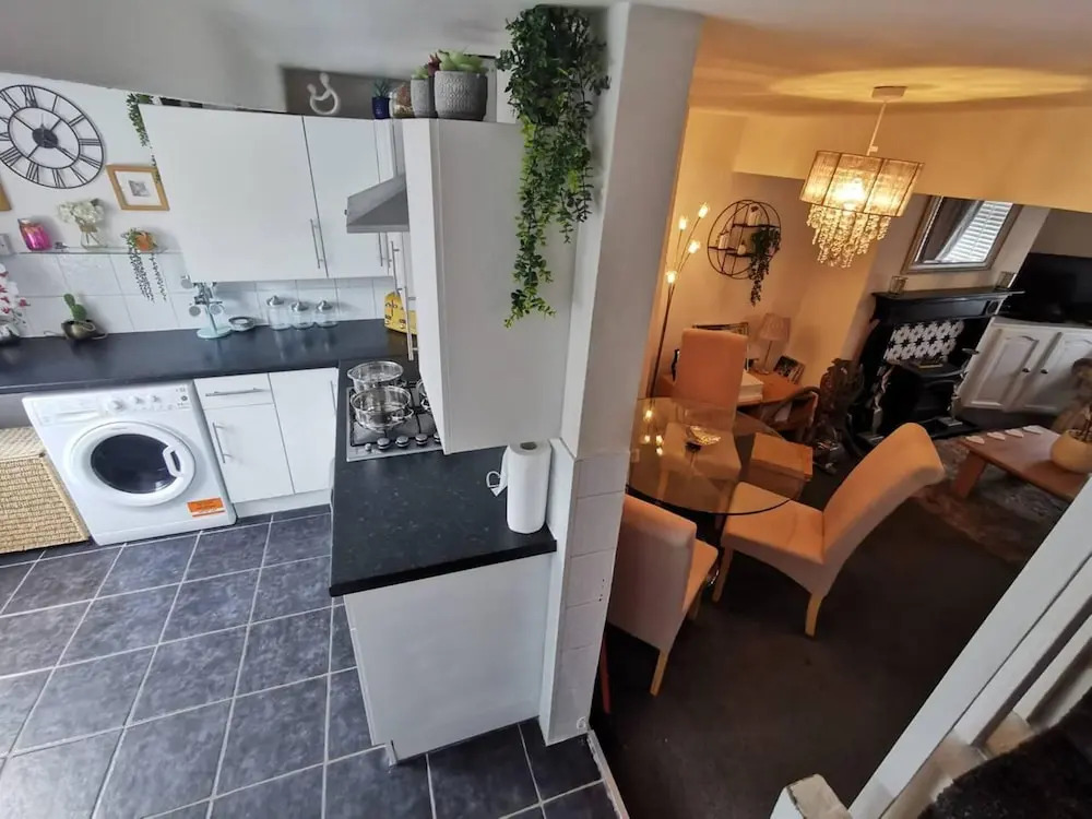 2-bed House in Macclesfield Cheshire