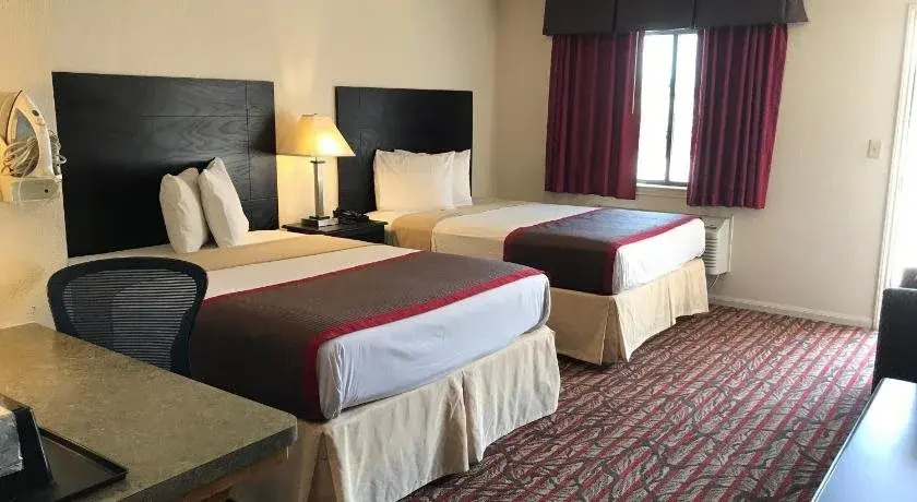 HIgh Five Inn Killeen-Forthood