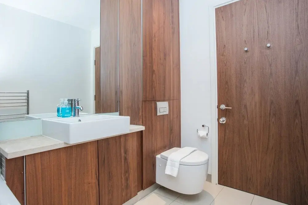 2 Bedroom Apartment Near Victoria Station