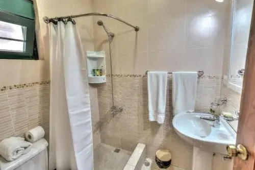 Unique Oceanview Apt G406