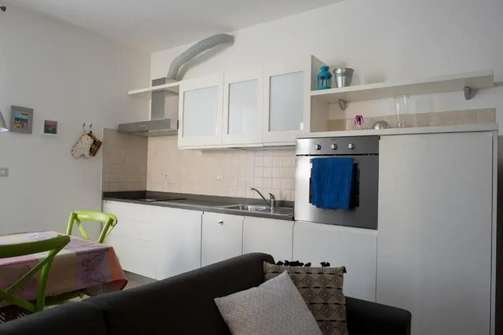 Dante 8 Apartments