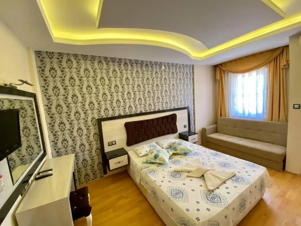 Yalcin Hotel & Villas