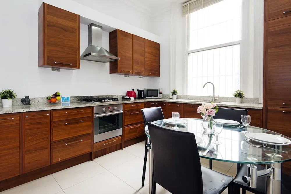 Collingham Place Apartments