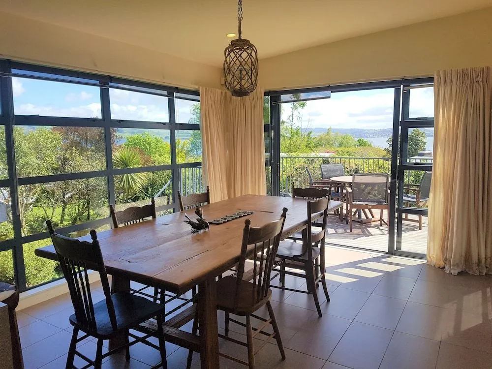 Taupo Holiday House