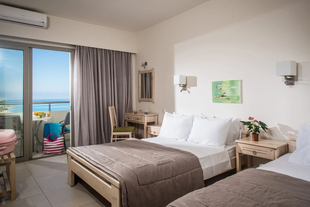 Malliotakis Beach Hotel by Checkin