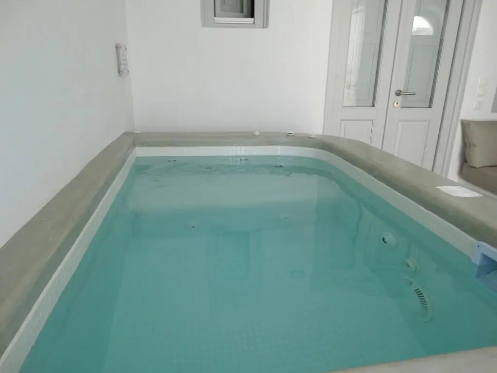 Yposkafo Suites - Villa - Santorini