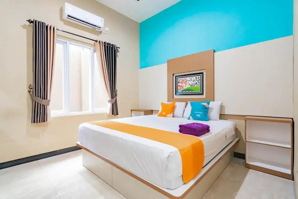 Sans Hotel Budaya Cirebon