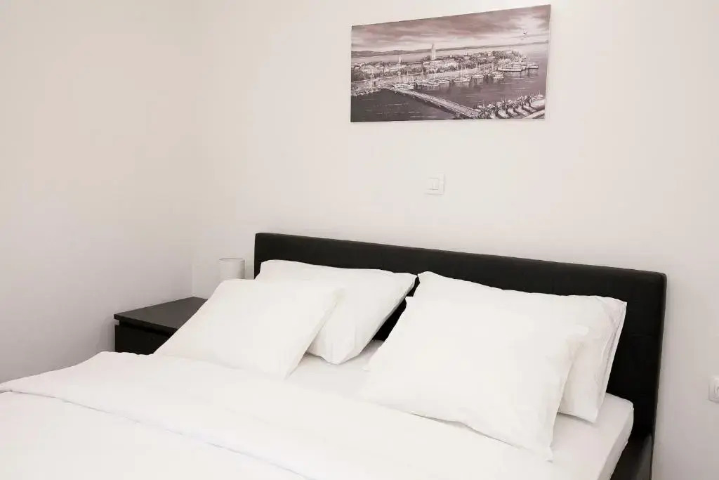 Studio apartments Tara
