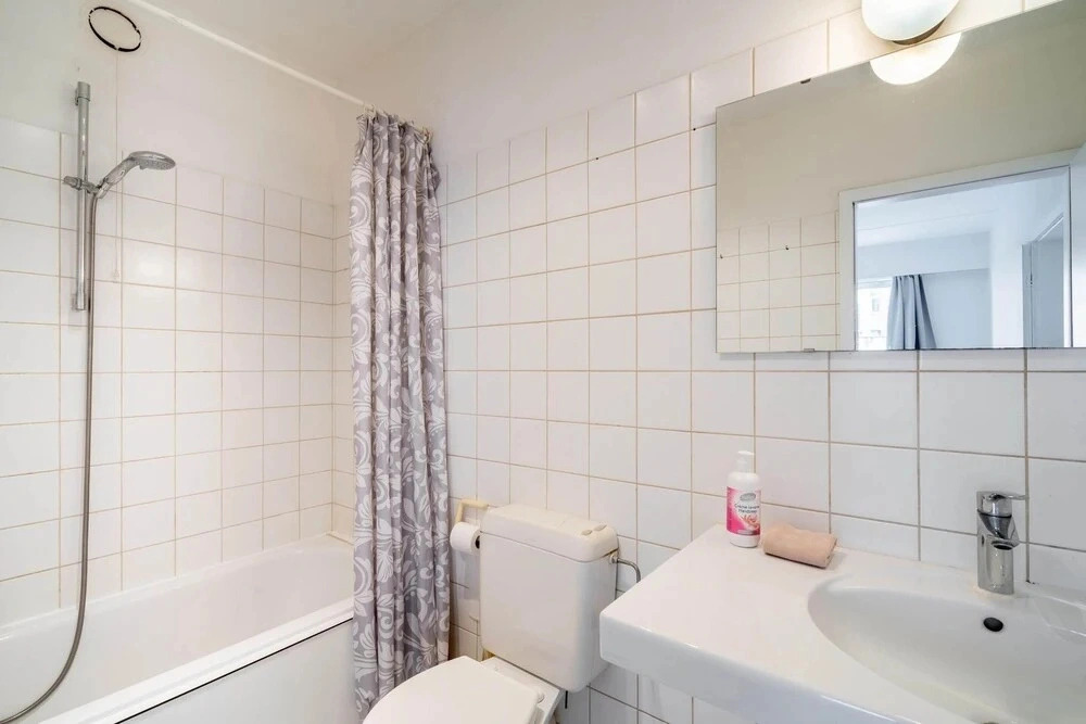 Bright 1-bedroom Apartment in Antwerp