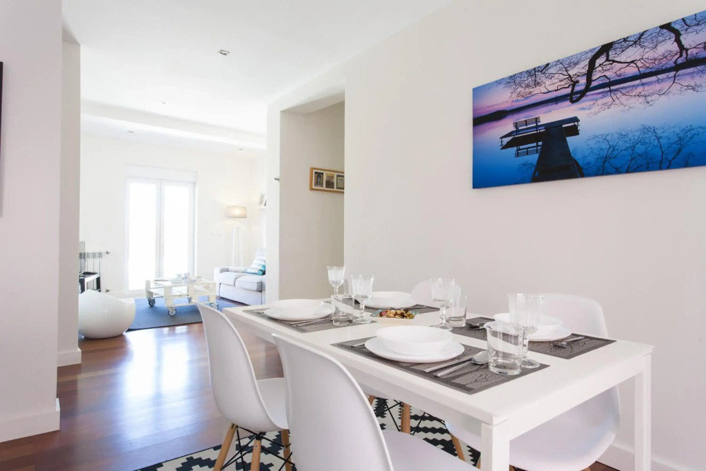 GuestReady - Chic flat near Estrela Garden