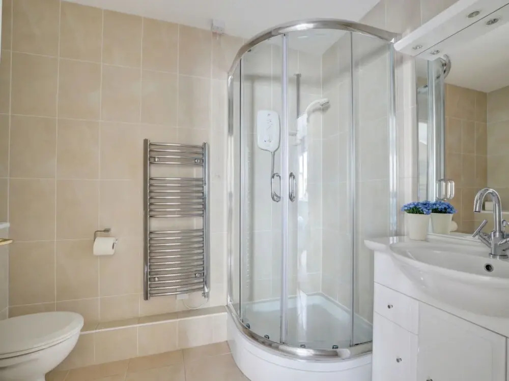 Flat 11 Clifton Court