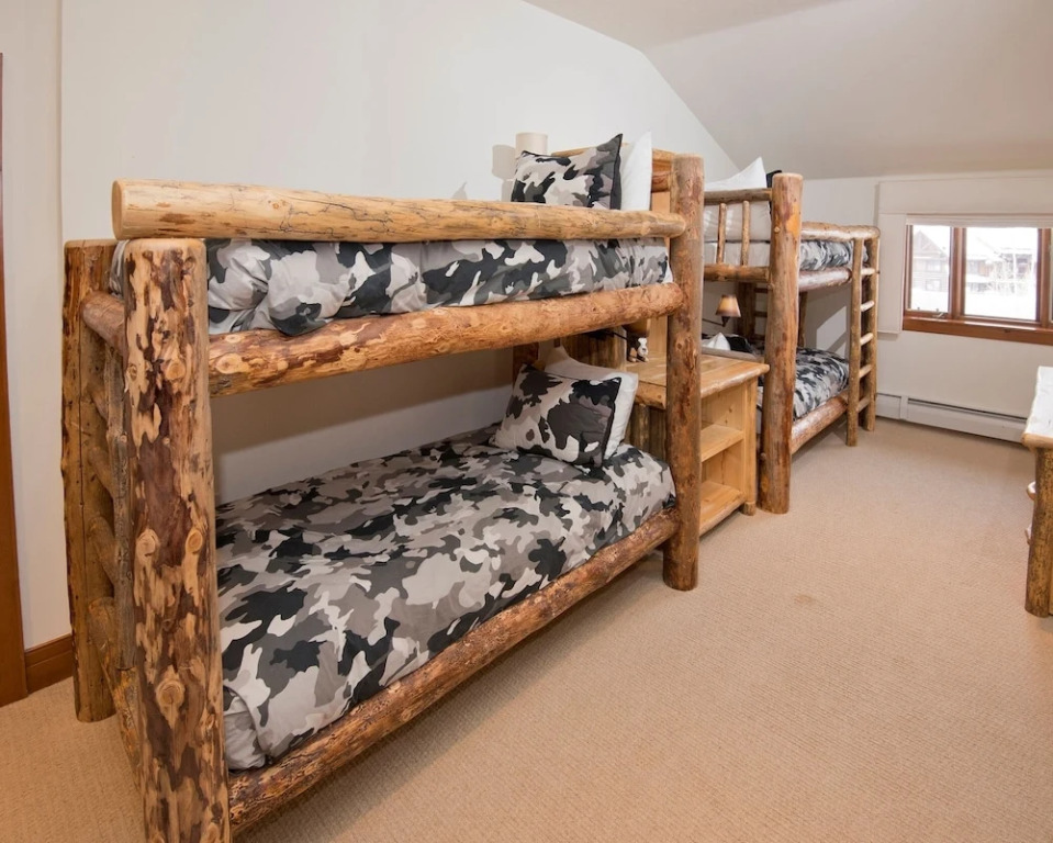 Lavish 3br 3.5ba Bachelor Gulch  Steps To Lifts 3 Bedroom Condo by RedAwning