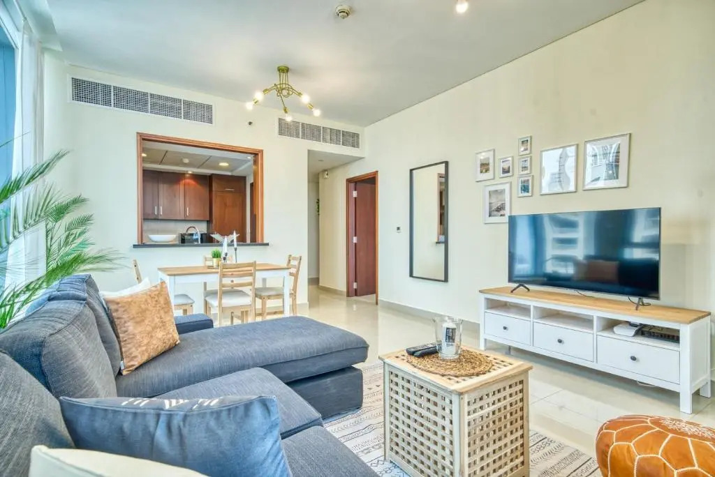Monty - Cozy Penthouse With Burj Khalifa and Fountain View