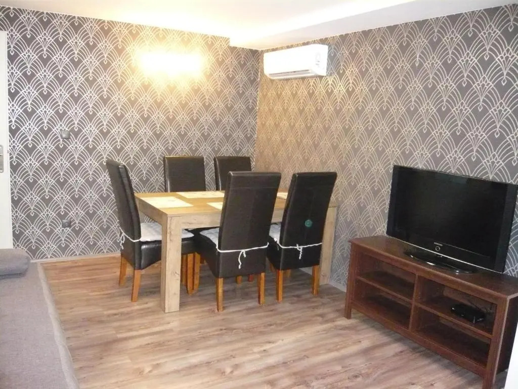 Luna apartmanház