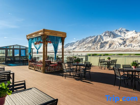 Floral Hotel·Jianglai | Starland Villa (Tashkurgan Pamir Tourism Zone Branch)
