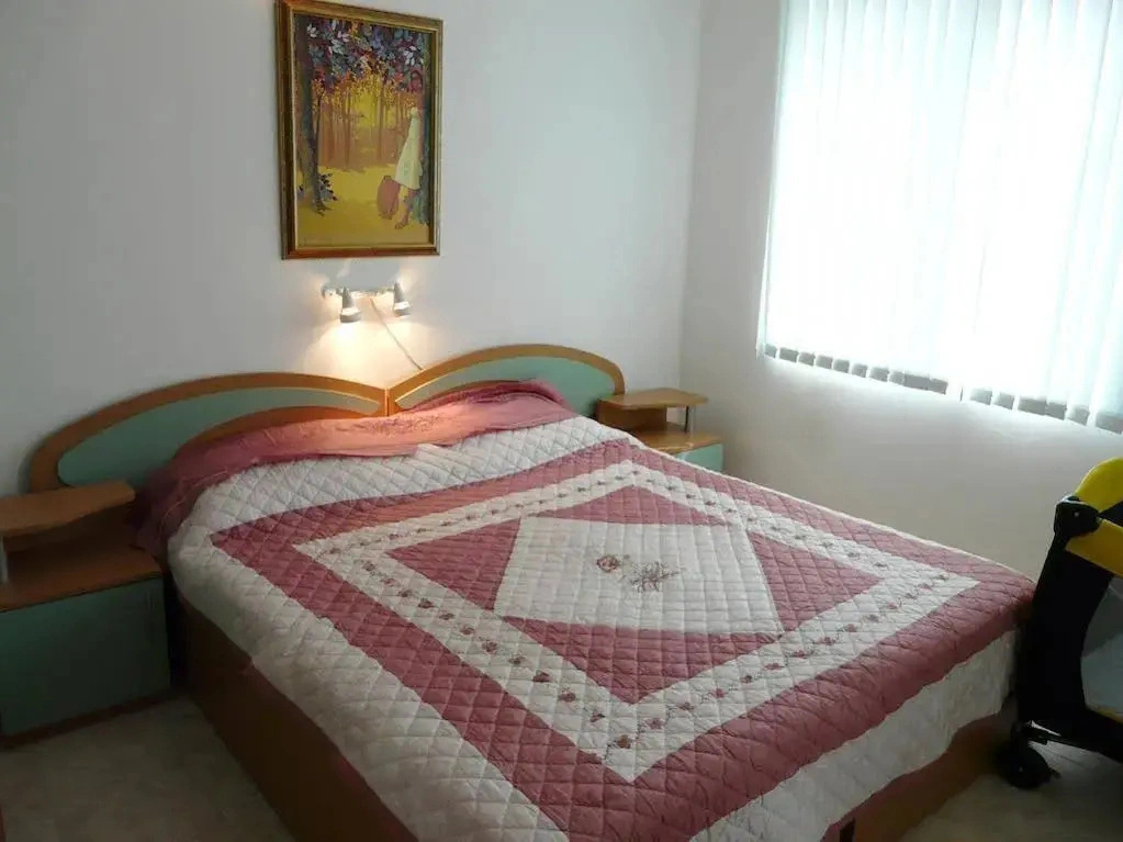 Zhuravi Kranevo Villas