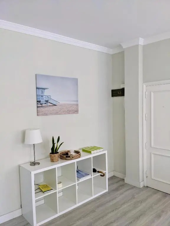 2 Double Bedroom Apartment 150 meters from beach.