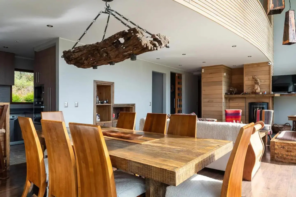 Lujosa Casa Altamira - Villarrica