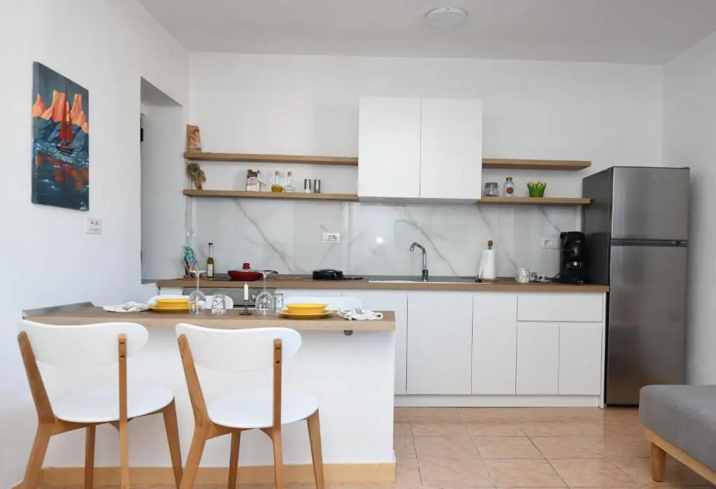 Rondine Studio Apartment