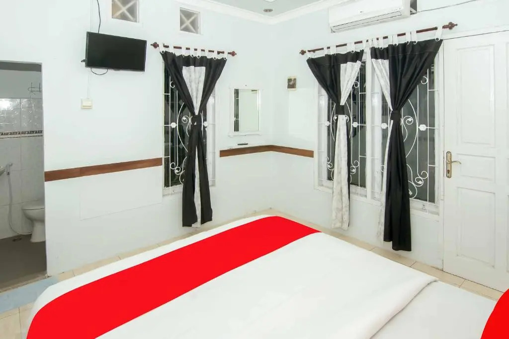 Zazadior Residence Syariah near Pantai Padang Mitra RedDoorz
