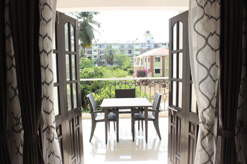 OYO Home 9283 1 BHK Near Lpk Club Candolim