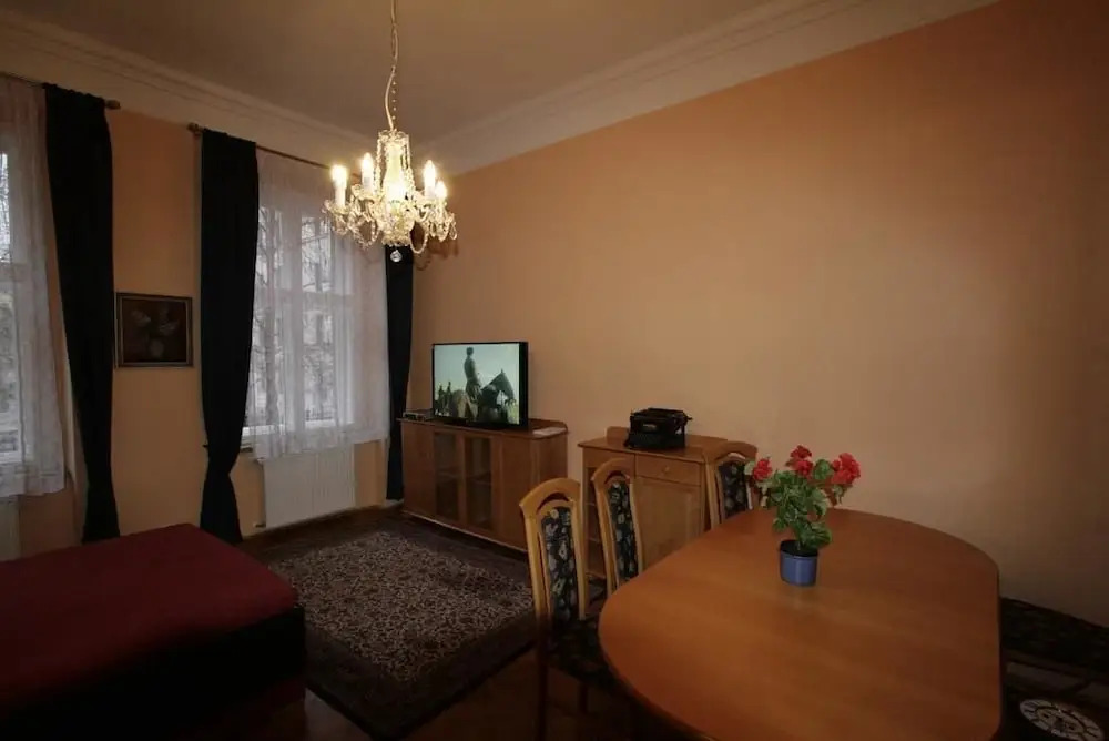 Apartment Mala Strana Petrinska