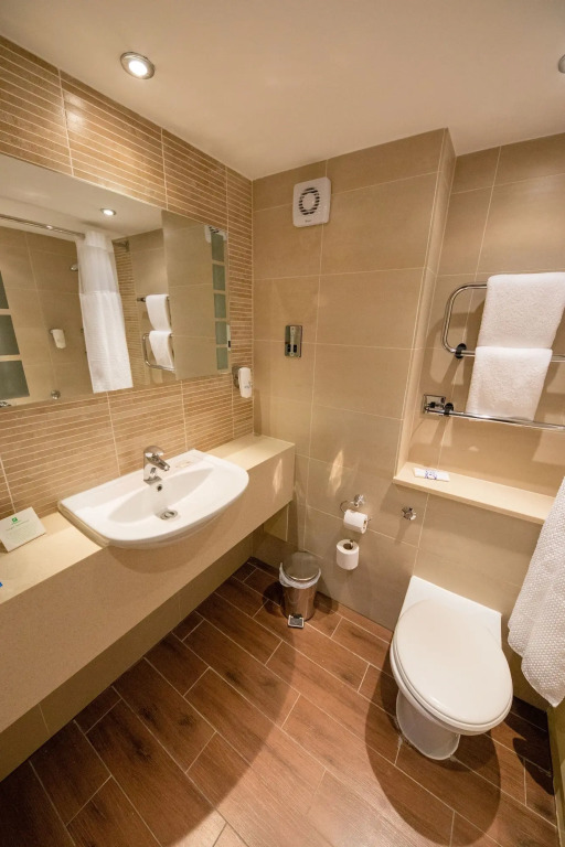 Holiday Inn Newport by IHG