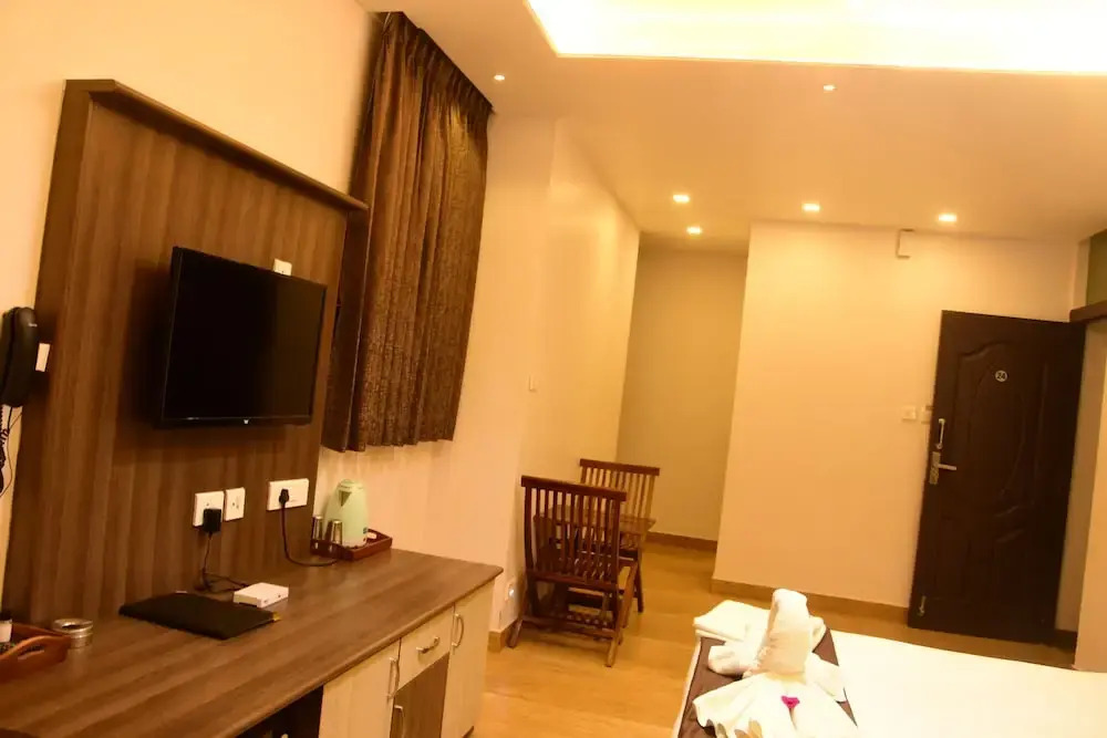 Vanam Holidays